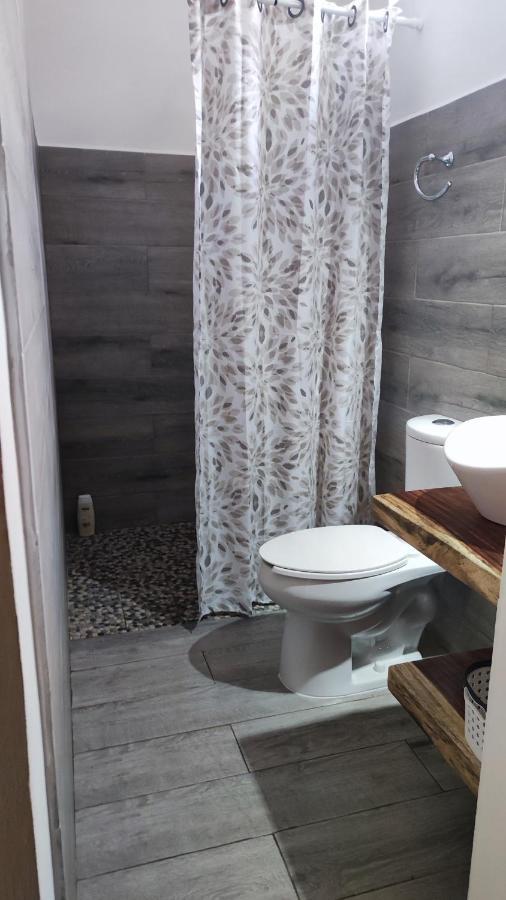 Casa Sixta A 7Min Del Aeropuerto Internacional Pmx Y 2 Cuadras Terminal Autob Ado Hotel Пуерто Ескондидо Екстериор снимка